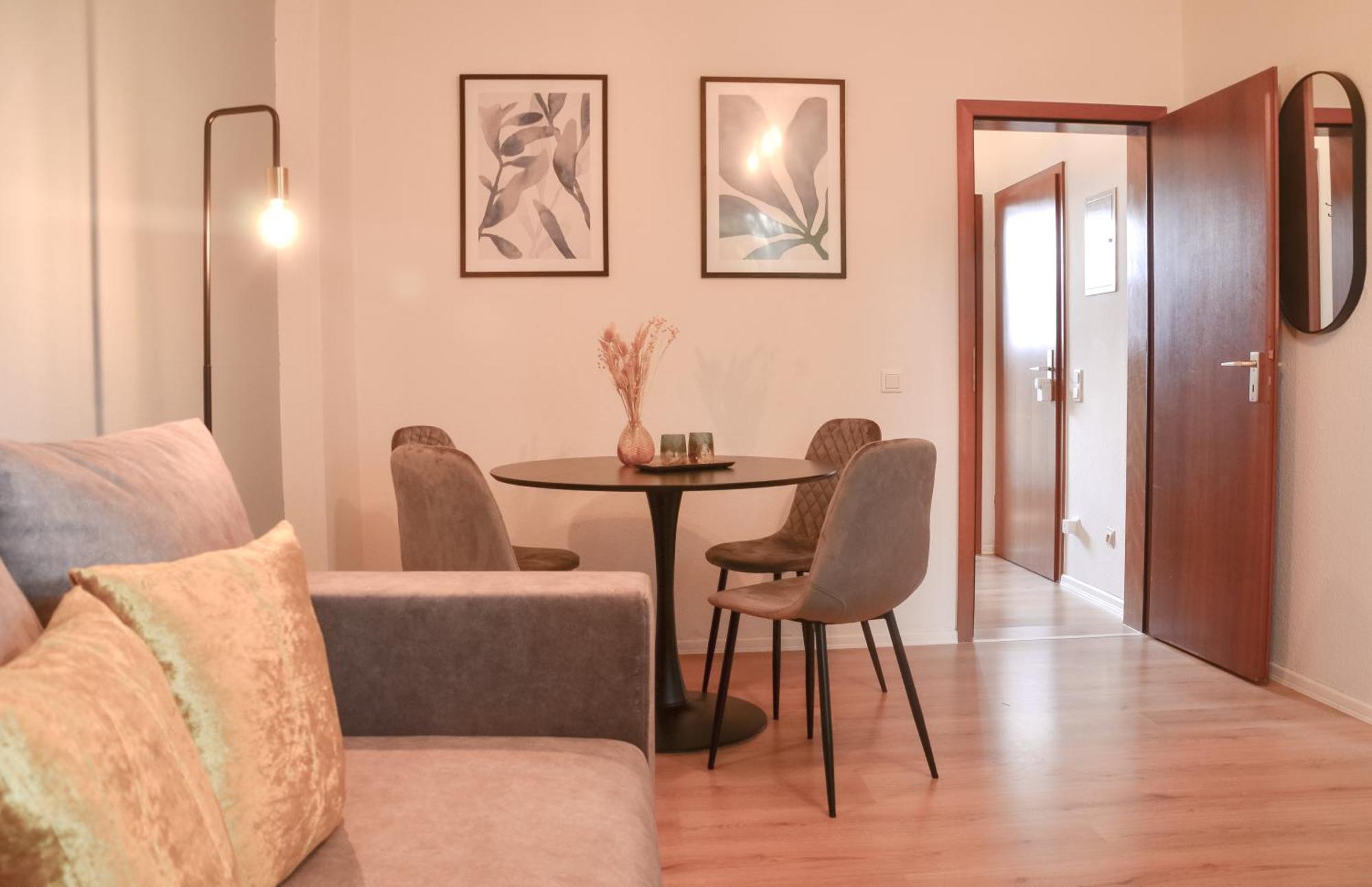 Milpau Buer 2 - Modernes Apartment Mit Queensize-Bett, Netflix, Nespresso, Waschmaschine & Smart Tv Gelsenkirchen Bagian luar foto