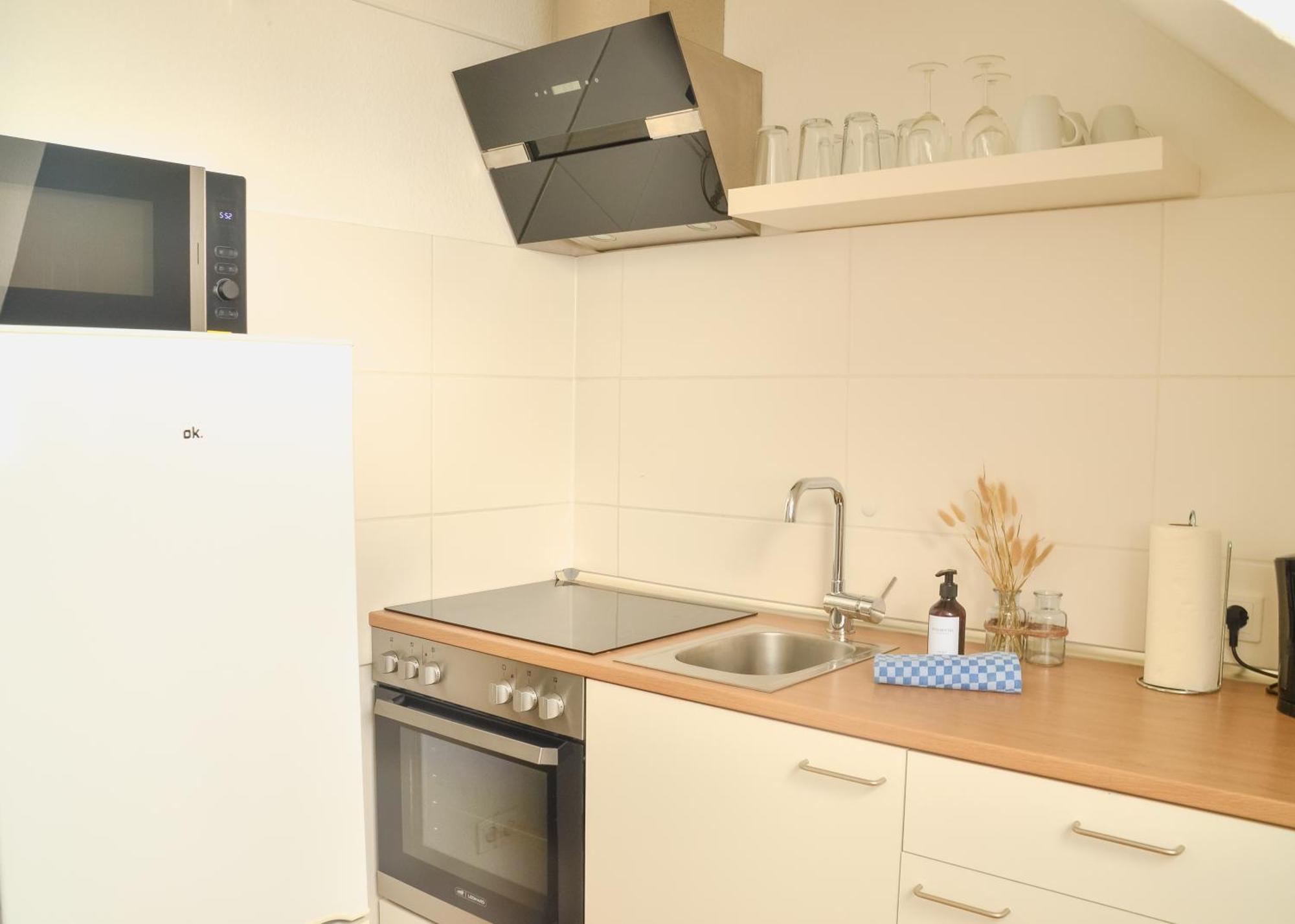 Milpau Buer 2 - Modernes Apartment Mit Queensize-Bett, Netflix, Nespresso, Waschmaschine & Smart Tv Gelsenkirchen Bagian luar foto